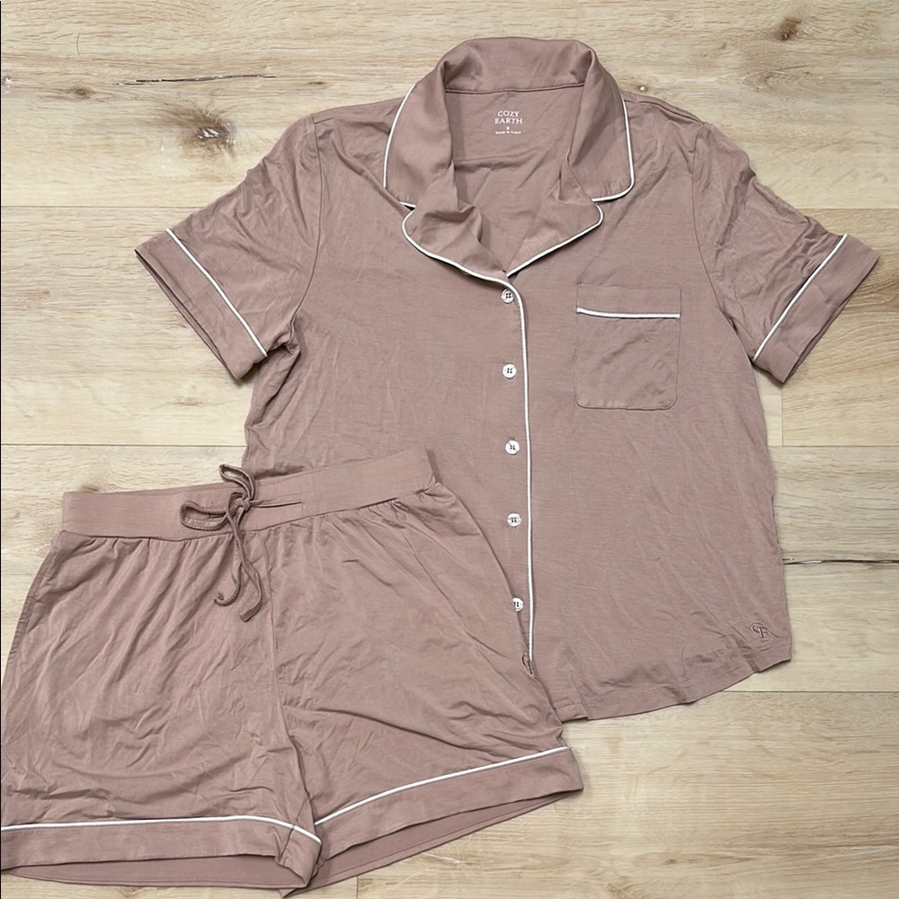 Elegant Mauve Pajama Set for Women